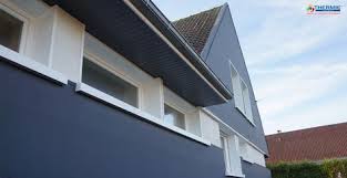 Finitions Gris Anthracite Et Grese Perle Uniso Facade Isolation Batiment Renovation Avec Images Isolation Isolation Exterieur Grandes Maisons