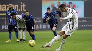 All'andata, in casa dei nerazzurri, virdis e icardi ribaltano. Hasil Coppa Italia Ronaldo Dua Gol Juventus Bungkam Inter