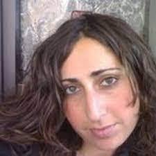 Veronica Renda's Instagram, Twitter & Facebook