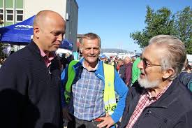 Han tar oss med til hjemtraktene sine på stange i hedmark. Duket For Storstilt Folkefest Pa Horva I Sandnessjoen Helgelands Blad