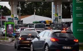 Confira o preço dos combustíveis (gasolina, álcool, diesel) no brasil. Precos Dos Combustiveis Caem Cerca De 1 Centimo Na Proxima Semana Energia Jornal De Negocios