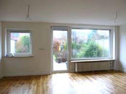 .vermieten ist unsere 2 zimmer souterrain wohnung (voll mobliert) von privat mit tollem blick ins grune! 5 Zimmer Wohnung Zu Vermieten 22529 Hamburg Lokstedt Vizelinstrasse 2d Mapio Net