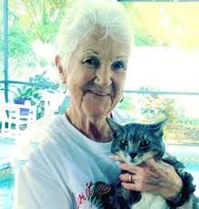 Amanda Wainwright's Instagram, Twitter & Facebook