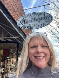 Thank you for your warm welcome today as I introduce myself to our  wonderful members.