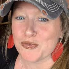 Julie Shivers's Instagram, Twitter & Facebook