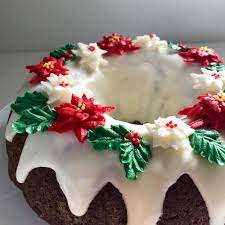 Ice and decorate just before serving. Feeling Festive Christmas Bundt Cake Wreath Album On Imgur