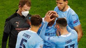 Klar ist aber, dass de bruyne am dienstag gegen watford (21 uhr) nicht auflaufen kann. Video Kevin De Bruyne Im Finale Der Champions League Unter Tranen Ausgewechselt Goal Com