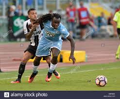 The belgian turned down the. Dani Alves Und Jordan Lukaku Wahrend Der Italienischen Serie A Fussball Spiel Zwischen S S Lazio Rom Und Juventus F C Im Olympiastadion In Rom Am 27 August 2016 Stockfotografie Alamy