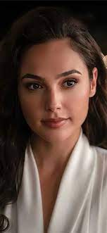 The great collection of gal gadot 2018 wallpapers for desktop, laptop and mobiles. Best Gal Gadot Iphone 11 Hd Wallpapers Ilikewallpaper