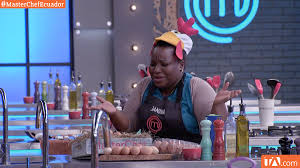 ¿quién paso a la semifinal de masterchef ecuador? Masterchef Ecuador Suzuki Y Carla Se Salvan De Ser Eliminados El Resto De Participantes No Tuvieron Exitos Con Los Huevos De Gallina Television Entretenimiento El Universo