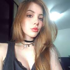 Barbara Bara's Instagram, Twitter & Facebook