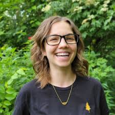 A study from the @vt_cnre reveals that social support is a key driver for  diverse participation in wildlife viewing. Lead author Kelsey Jennings, a  Ph.D. student says, "This study makes important first