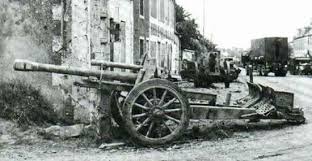 105 mm leFH 18 German light field howitzer | Artillery, French tanks, German  tanks