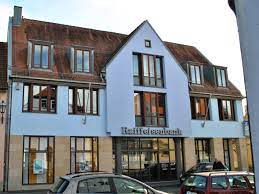 Kwitt mit ihrem smartphone und der vr bankingapp geld an freunde. Raiffeisenbank Volkacher Mainschleife Wiesentheid Wikipedia