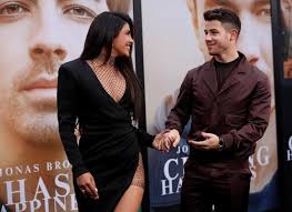 The winner of the miss world 2000 pageant. Priyanka Chopra On Being 10 Years Older Than Nick Jonas When The Guy Is Older No One Cares People Actually Like It Bollywood Hindustan Times
