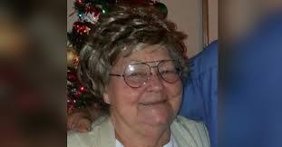 Robin Seay's Instagram, Twitter & Facebook