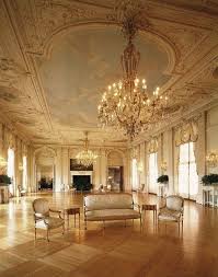 I Have Been Attending A Series Of Quest Speakers Dramatic Readings And More About The Book And Movie The Great Gatsby Mansions Rosecliff Mansion Architecture