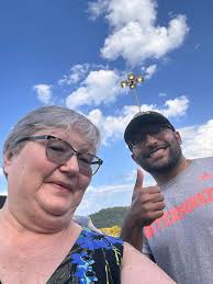 Mooing subis in Charleston, WV and Ashland, KY