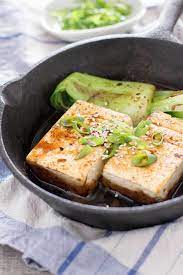 Protein Packed Japanese Tofu Steak Chopstick Chronicles Recipe Tofu Steak Easy Japanese Recipes Tofu