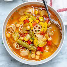 Easy Homemade Vegetable Soup Recipe Homemade Vegetable Soups Vegetable Soup Recipes Vegetable Soup Recipes Healthy