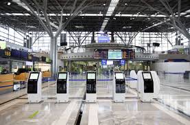 Angesichts der hochdynamischen entwicklung der infektionszahlen hat die landesregierung die dritte pandemiestufe ausgerufen. Baden Wurttemberg Einreise Aus Gebieten Mit Virus Mutationen Nur Mit Negativem Test Baden Wurttemberg Stuttgarter Zeitung