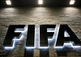 أمريكا الجنوبية ،يستضيف صاحب المركز الثانى فى التصفيات منتخب الارجنتين يستقبل منتخب تشيلى اليوم على بطاقة مباراة الأرجنتين وتشيلي. Ø§Ù„ÙÙŠÙØ§ ÙŠØ¤Ø¬Ù„ ØªØµÙÙŠØ§Øª ÙƒØ£Ø³ Ø§Ù„Ø¹Ø§Ù„Ù… ÙÙŠ Ø£Ù…Ø±ÙŠÙƒØ§ Ø§Ù„Ø¬Ù†ÙˆØ¨ÙŠØ© Ø¨Ø³Ø¨Ø¨ ÙƒÙˆØ±ÙˆÙ†Ø§ Ø²Ù…Ø§Ù† Ø§Ù„ÙˆØµÙ„