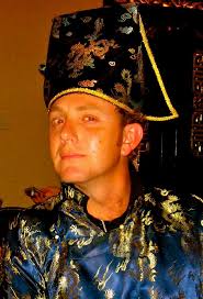 In 2008 a very young, very skinny me went to Vietnam for the first time and  had the most amazing, rewarding adventure. This year I'd love to return  again as your host!