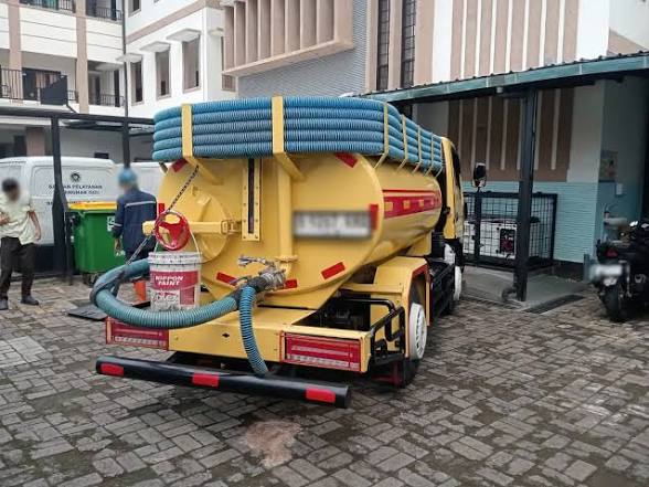Layanan Sedot WC Ruko dan Toko