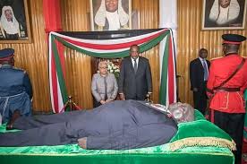 Facebook has on sunday flagged down a congratulatory message by kenya's president uhuru kenyatta to his ugandan counterpart yoweri museveni for allegedly containing false information. President Uhuru Kenyatta And His Wife Dricks Com Media Facebook