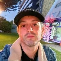 100+ "Jonathan El" profiles