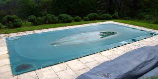 La Couverture Ou Bâche De Piscine : Avantages Et Inconvénients
