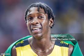 923 Antonio Watson Photos & High Res Pictures