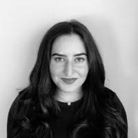 100+ perfiles de «Yasmin»