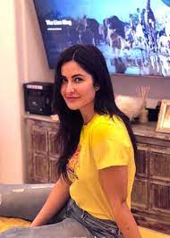 Katrina Kaif Birthday Week Check Out Kat S Winning Lockdown Looks Beautiful Bollywood Actress Katrina Kaif Bollywood Actress