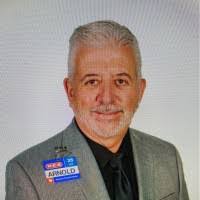 Arnie Flores's Instagram, Twitter & Facebook