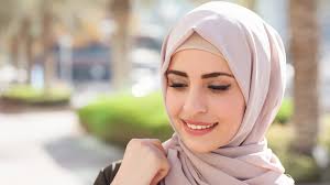 Sebab tudung ini akan jadikan muka makin panjang atau pun makin penyek muka mereka. Cara Memakai Tudung Mengikut Bentuk Wajah Anda Mybaju Blog