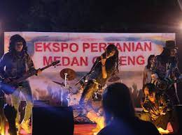 Rock band rimba bara continues to struggle in the music industry that is full of political games. Rock Bro Pengakhiran Indah Sebuah Trilogi Rock Wayang Mstar