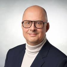 Patrick Wallinger's Instagram, Twitter & Facebook