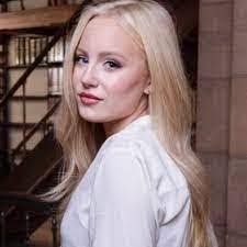 Kaylie Hoffman's Instagram, Twitter & Facebook