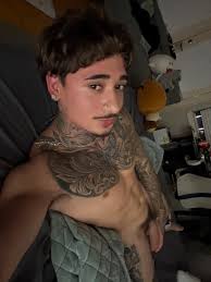 Strip4Jon 🌟 .06 @strip4jon - Twitter Profile | Sotwe