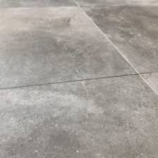 Betonlook Tegel 60x60 Warm Bruin Amsterdam Tegels Laminaat Showroom Van 450 M2