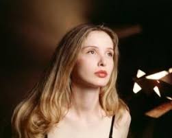 Born on 21st december, 1969 in paris, france, she is famous. Liedtext Julie Delpy De