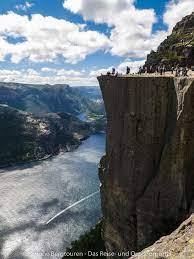 Preikestolen is a steep cliff. Norwegen Roadtrip Wanderung Zum Weltberuhmten Preikestolen Schone Bergtouren Wandern Outdoor Reisen Urlaub