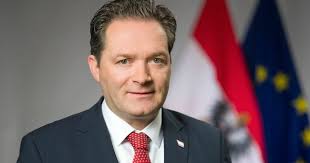 Fabrik in Leopoldsdorf schließt: Agrana: Landwirtschaftsminister pocht auf  Erhalt der Eigenversorgung