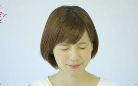 He removed the speck of dust with a flick of his finger. Wanna Relieve Some Stress Flick A Cute Japanese Girl In The Forehead With This Website Grape Japan