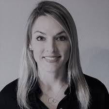 Nicole McBride (@NicolePippin3)