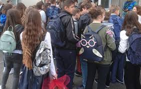 Inceputa oficial vineri, scoala debuteaza, practic, astazi. Structura Anului Scolar 2020 2021 Cand Vor Avea Elevii VacanÅ£Ä Èi Cand Se Va Incheia Anul Ècolar Botosaninews Ro