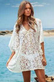 Une robe dentelle, c'est ce qui fera la différence. Soldes Robe Plage Dentelle Blanche En Stock