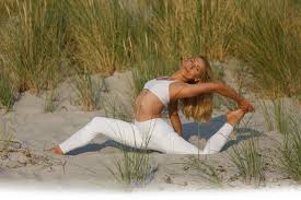 Get access to exclusive content and experiences on the world's largest membership platform for artists and creators. Hiddensee Yoga Marie Kliefert Yoga Im Strandsand Am Meer
