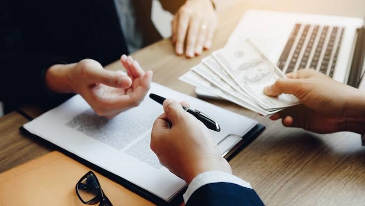 What Every Business Owner Should Know Before Applying for Same Day Loans